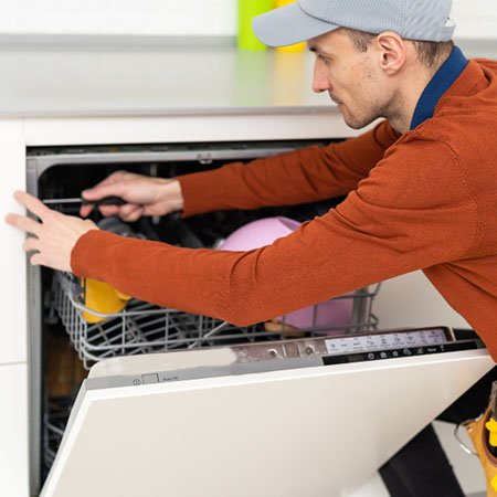 spring-valley-appliance-repair-techs-image_08